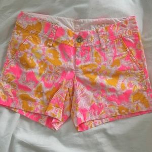 Lilly Pulitzer Callahan Shorts in Ooh La La